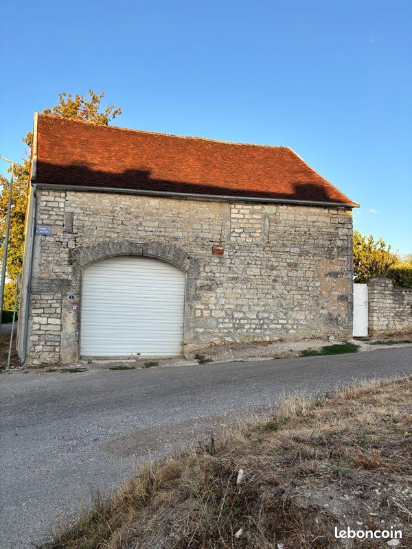 Maison 1 pièce 85 m² · à Tonnerre · 85 m² · 33 000 €
