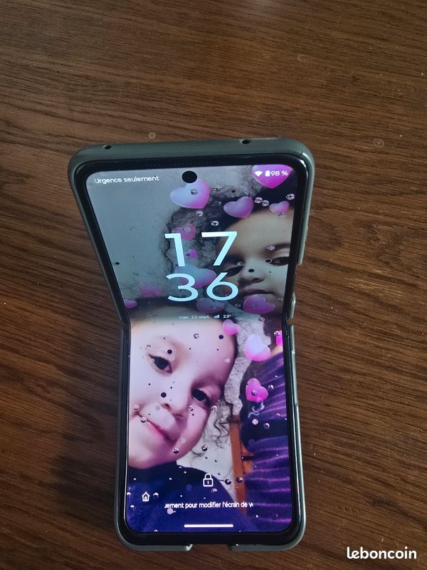 Motorola razr 50 état neuf (image 3)