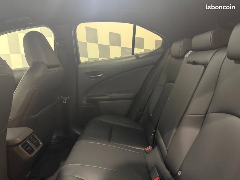 Lexus UX 300h Luxe 2WD MC25 (image 9)