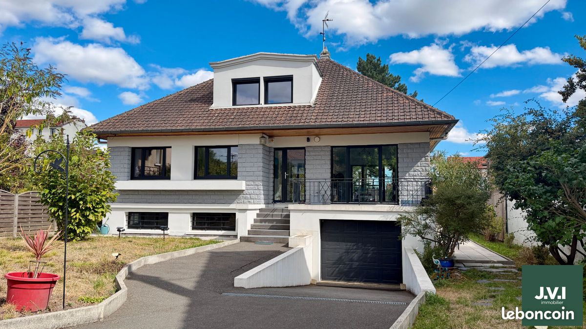 Maison 6 pièces 141 m² · à Montmorency · 141 m² · 850 000 €
