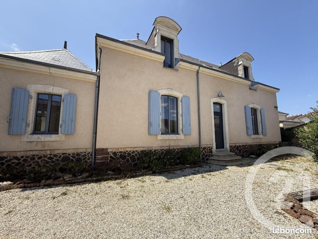 Maison 6 pièces 131 m² · à Saint-Georges-du-Bois · 131 m² · 1 417 €/mois