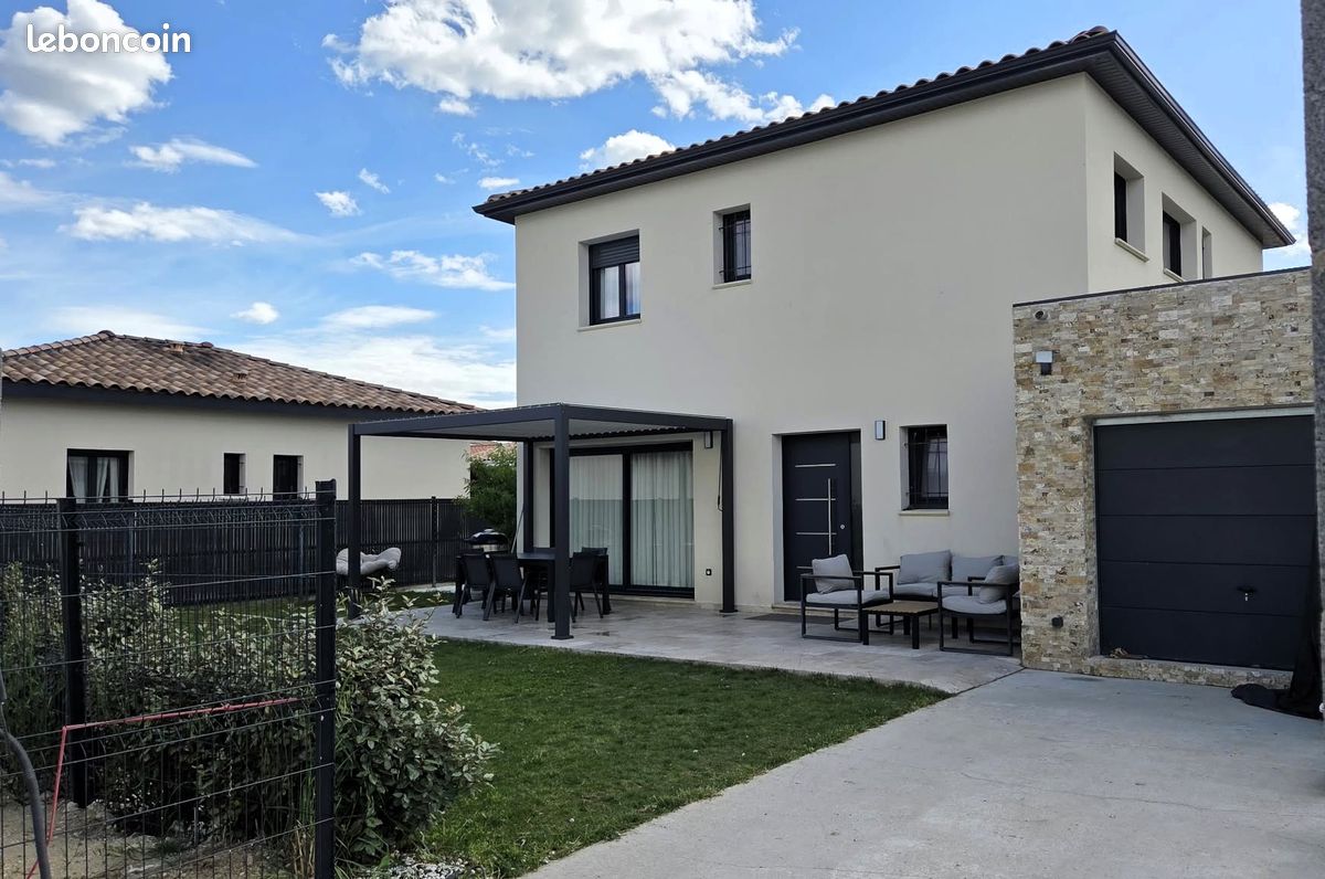 Maison 4 pièces 155 m² · à Laudun-l'Ardoise · 155 m² · 345 000 €