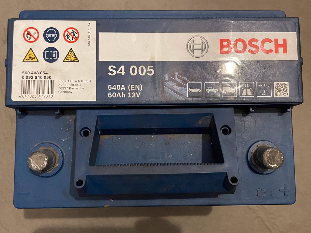 Batterie Bosch 6Ah 12V - Équipement auto
