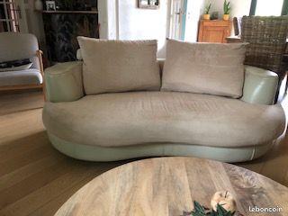 Ensemble salon cuir avec table basse bois (image 2)