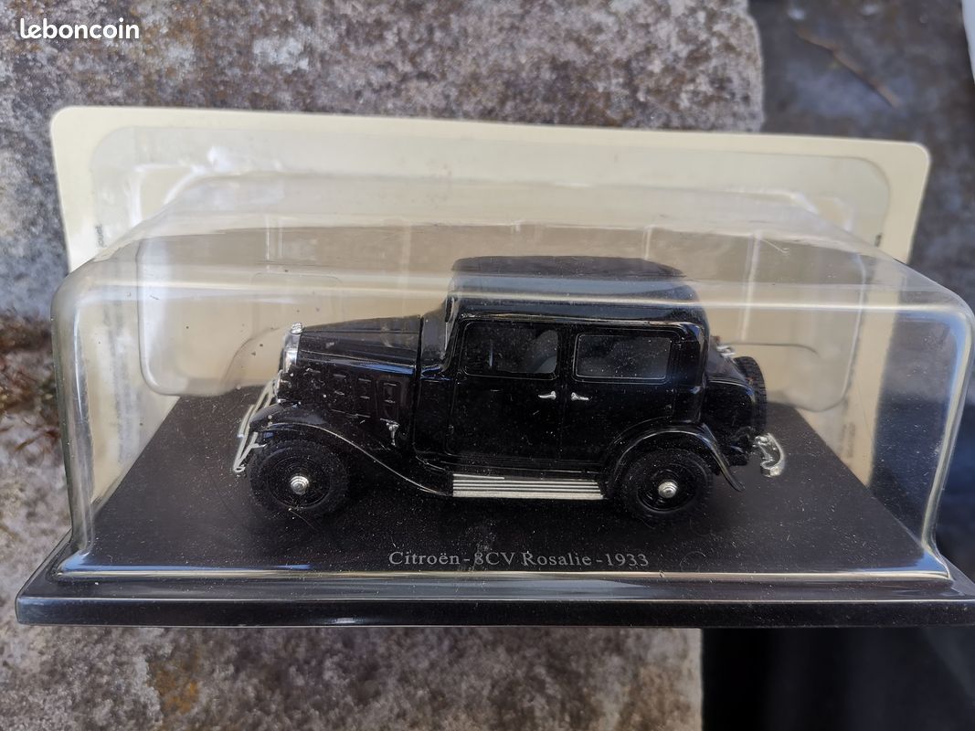 Modèle Réduit Citroën 8CV Rosalie 1933 - Universal Hobbies 1:43 - Occasion