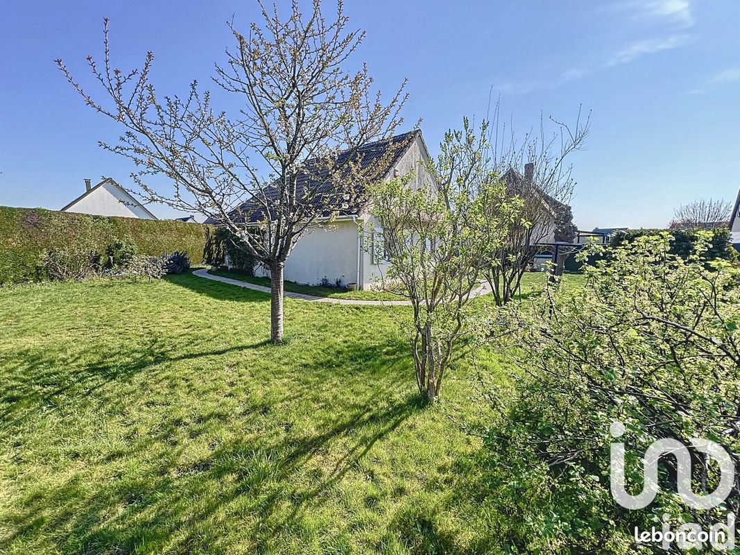 Maison 9 pièces 145 m² · à Le Mesnil-Esnard · 145 m² · 358 500 €