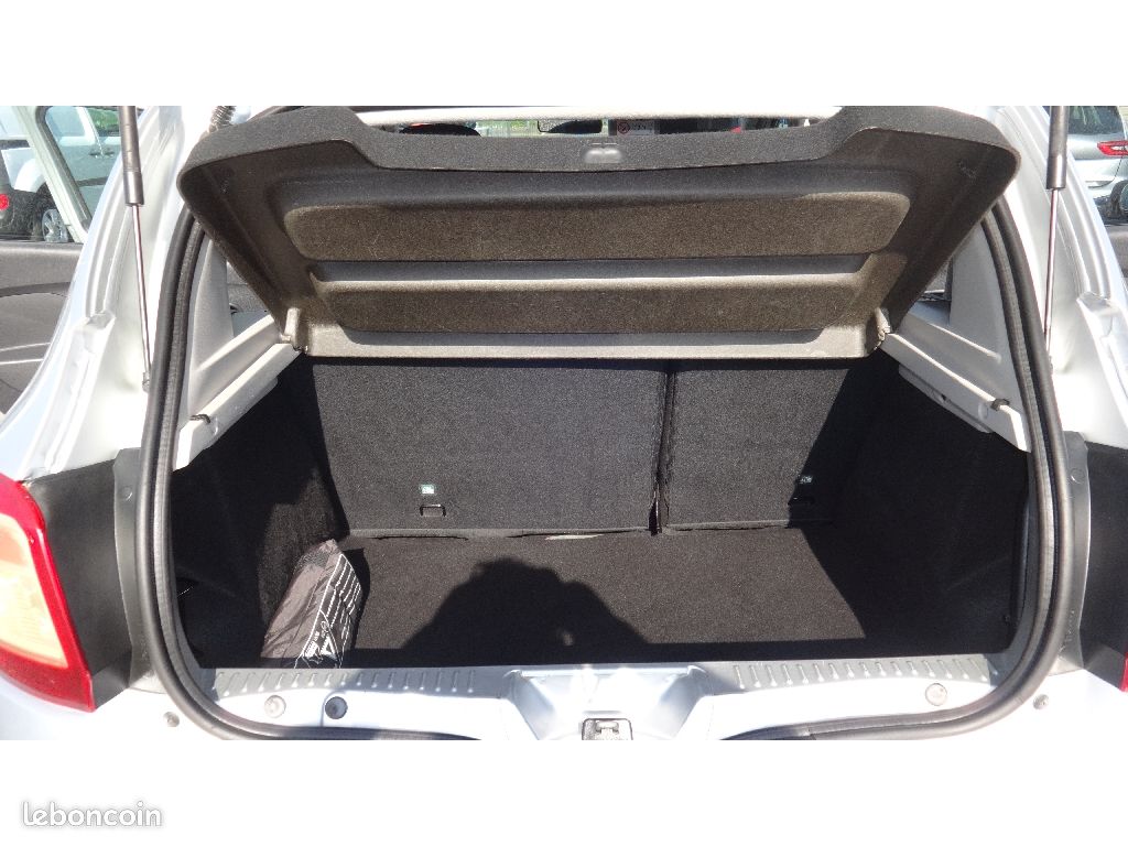 Dacia Sandero 1.5 DCI 90 ch STEPWAY (image 8)