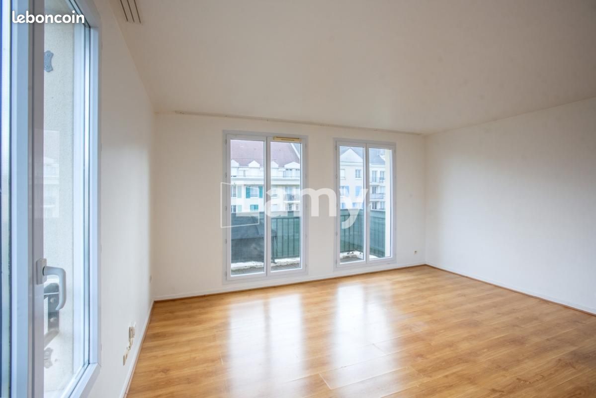 Appartement 3 pièces 67 m² · à Pontoise · 67 m² · 170 000 €