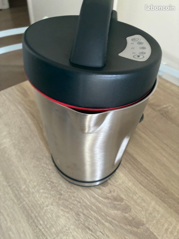 Blender chauffant de marque mandine (image 1)