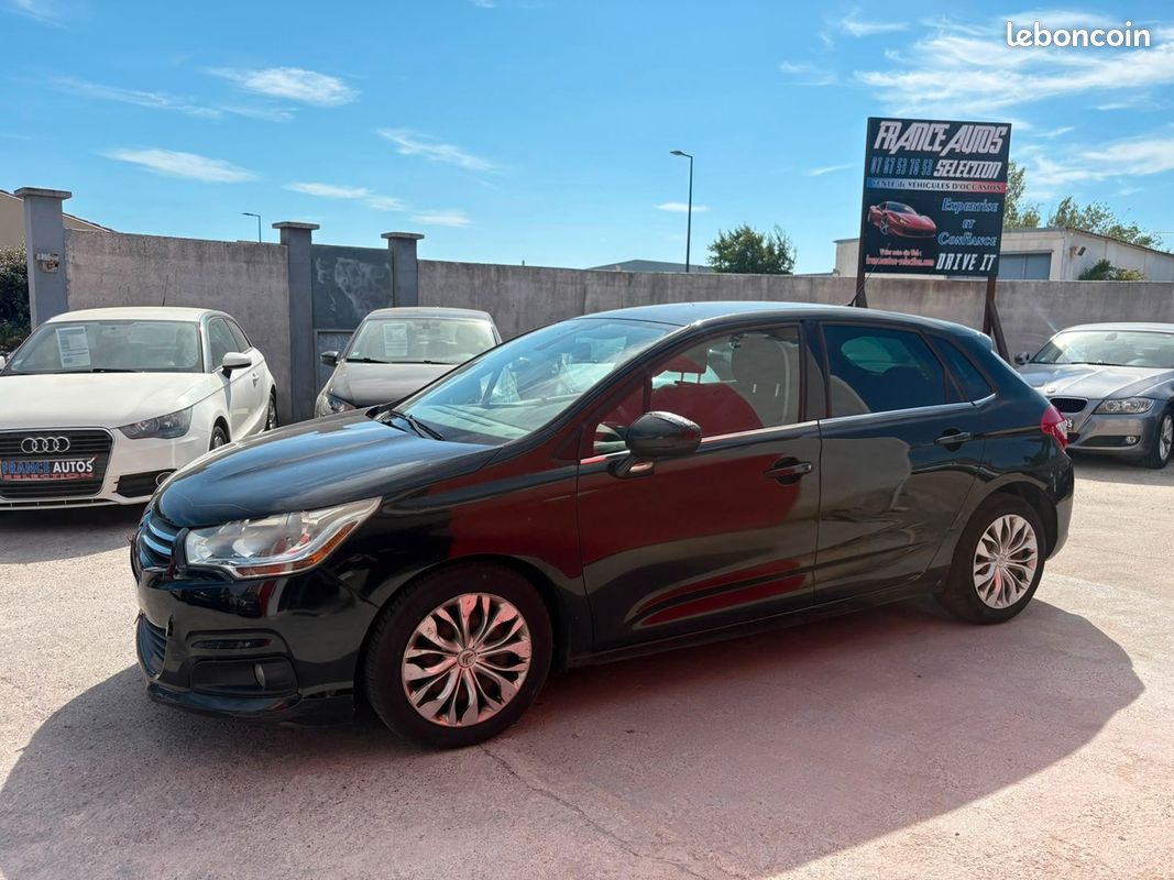 Citroën C4 1.6L HDI 112 CHEVAUX BOÎTE AUTOMATIQUE | ENTIÈREMENT RÉVISÉE ET GARANTIE (image 5)
