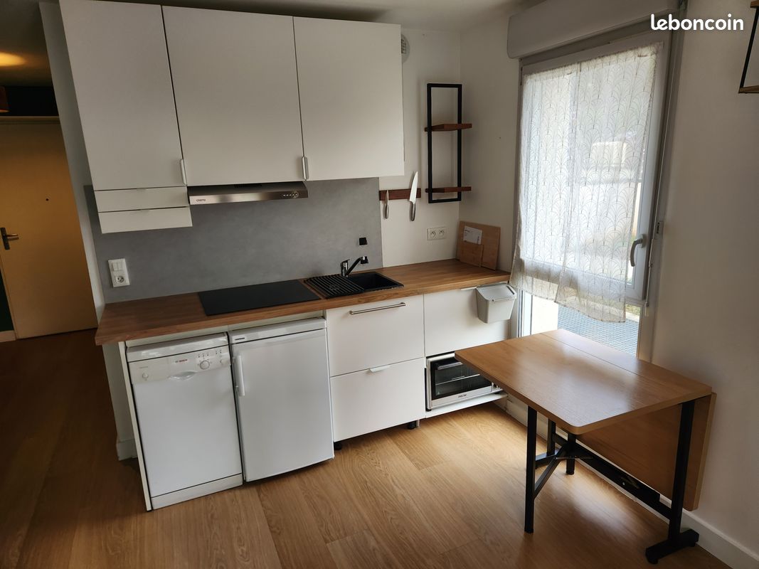 Appartement 1 pièce 22 m² · à Caluire-et-Cuire · 22 m² · 790 €/mois