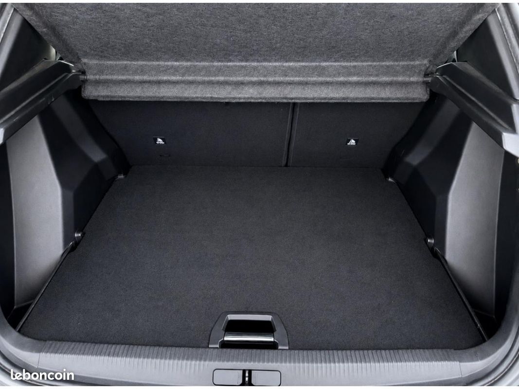 MERCEDES CLASSE A A180 - 136CH BV 7G-DCT Finition Business Line (image 13)