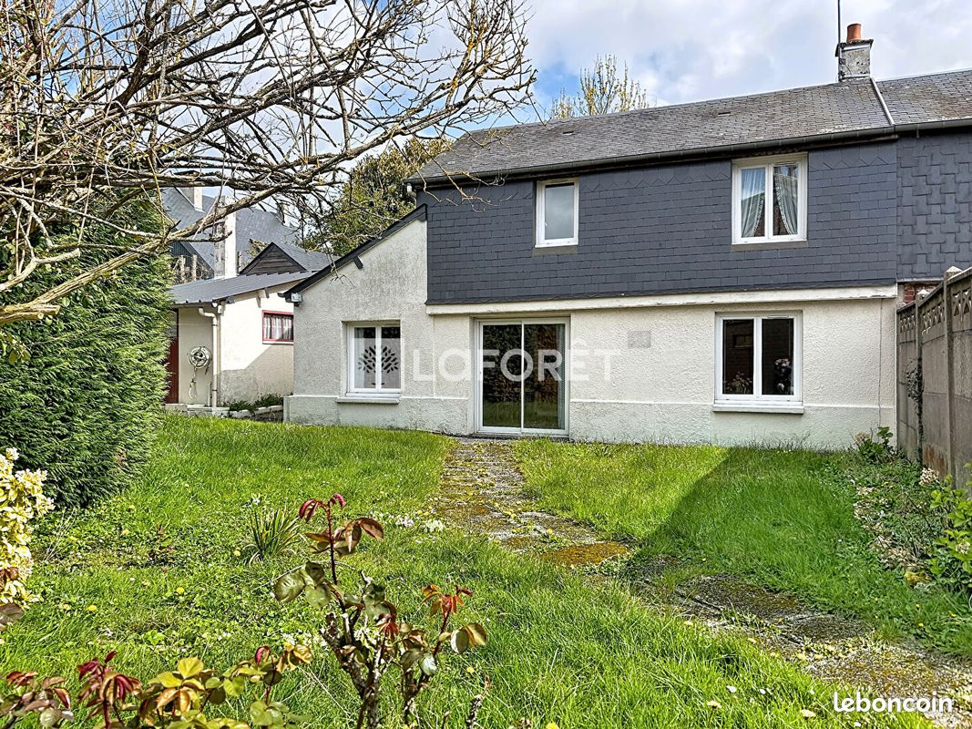 Maison 4 pièces 84 m² · à Mont-Saint-Aignan · 84 m² · 230 000 €
