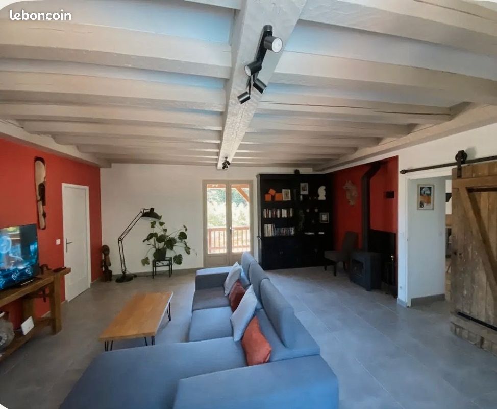 Maison 200 m² clé en main sur 87 ares de terrain - Piscine, spa, salle de jeux - Idéal gîte / rentabilité immédiate (image 7)