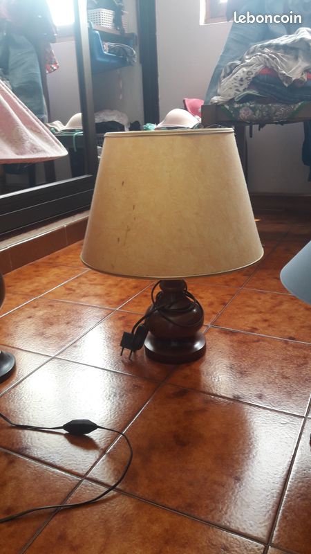 Lampe de chevet (image 1)