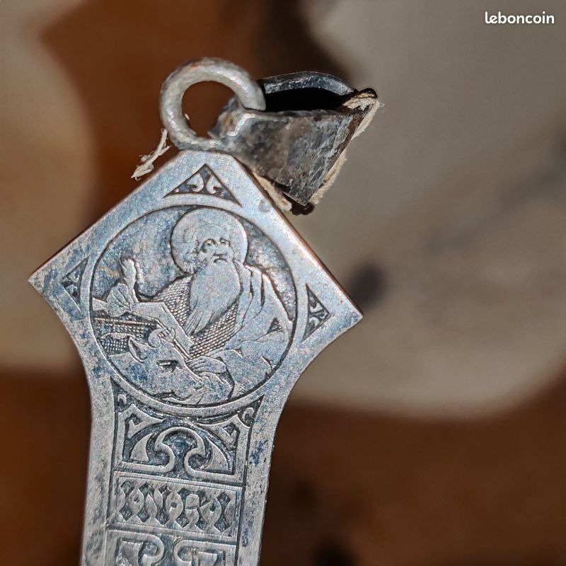 Rare chapelet ancien En Métal Argenté Et Boule croix reliquaire XIXeme Rare chapelet ancien En Métal Argenté Et Boule croix reliquaire XIXeme
