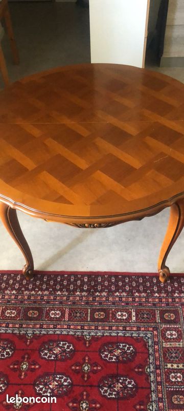 Table en bois meurisier (image 1)