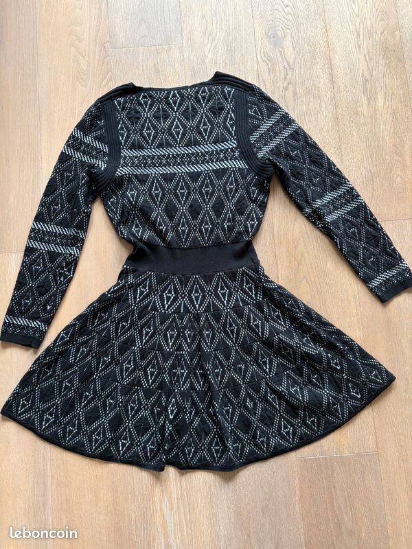 Robe Chemisier Claudie Pierlot En Soie Noire - Taille 40 - Occasion Très Bon état