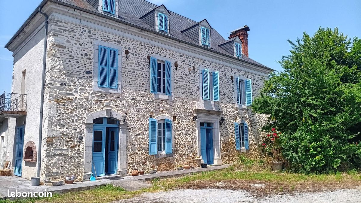 Maison 6 pièces 187 m² (image 1)