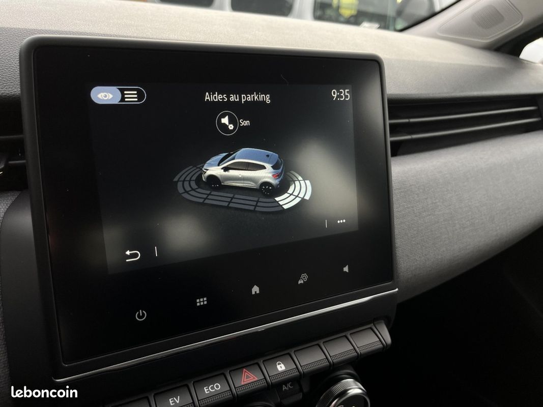 Renault Clio (5) Evolution E-Tech full hybrid 145 -24 (image 17)