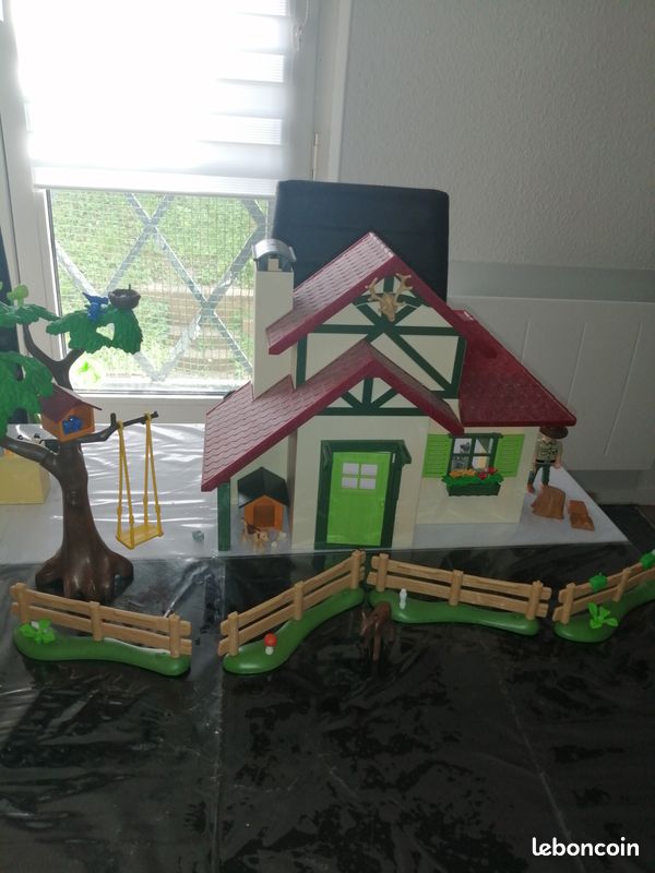 Maison chasseur Playmobil (image 1)
