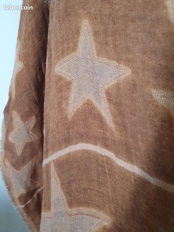 Écharpe / Étole épaisse Couleur Caramel - Beige - Neuve Avec étiquettes - Pour Femme