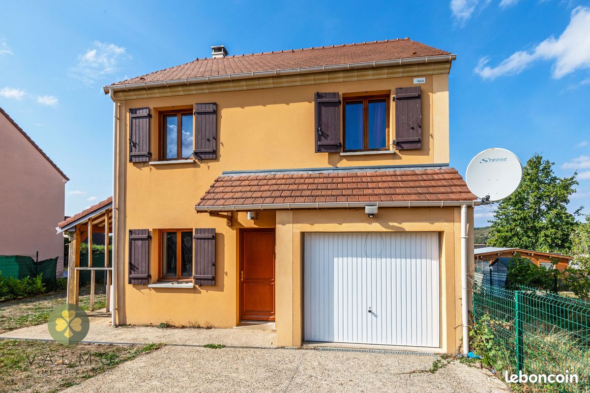 Maison 5 pièces 92 m² · à Freneuse · 92 m² · 274 000 €