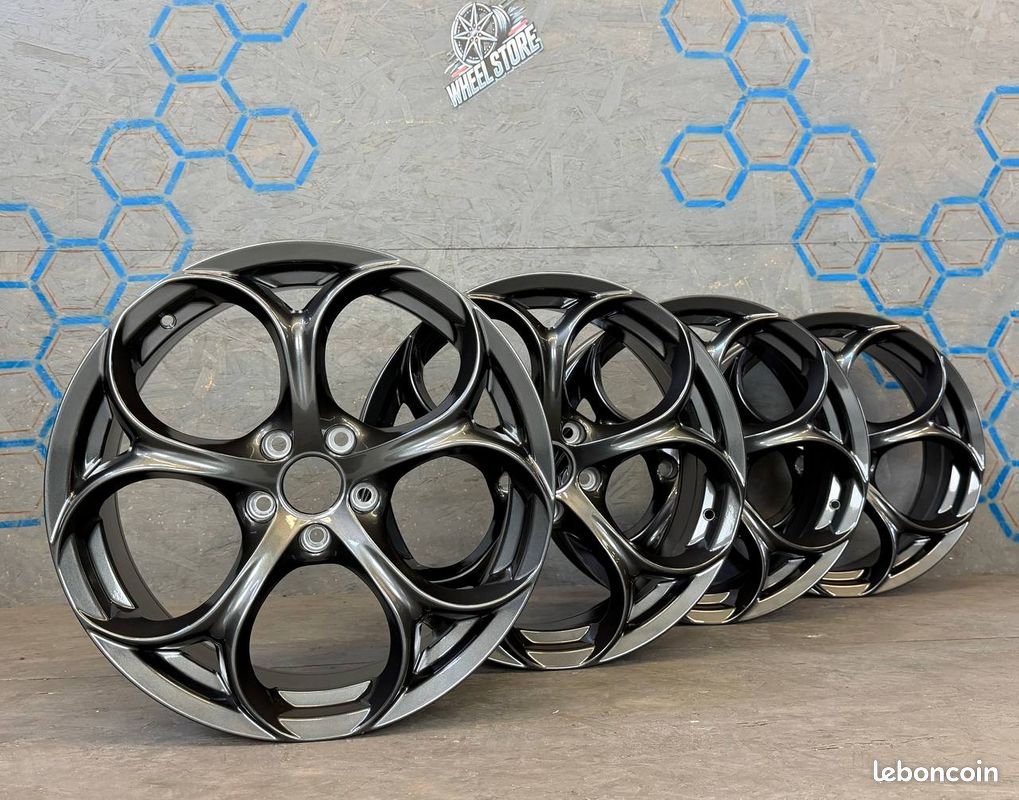 Pair D'Entretoises 16 Mm 5x110 ET65.1 + 10 Boulons - Compatible Alfa Romeo Giulietta - Élargisseurs De Voie Qualité Premium