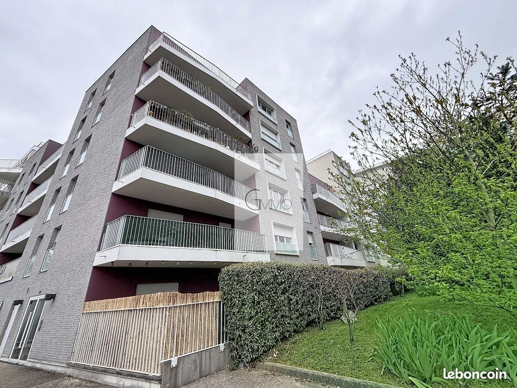 Appartement 4 pièces 77 m² · à L'Haÿ-les-Roses · 77 m² · 332 000 €