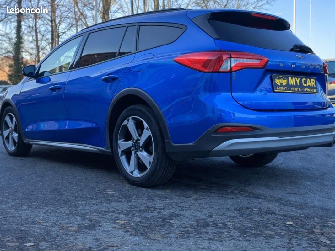 FORD FOCUS SW 1.0 EcoBoost 125 SS ST Line (image 4)