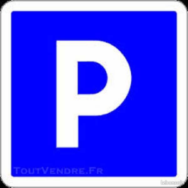 Parking/box ROUEN · 76 €/mois
