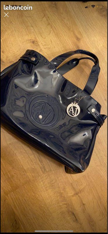 Sac Armani (image 1)