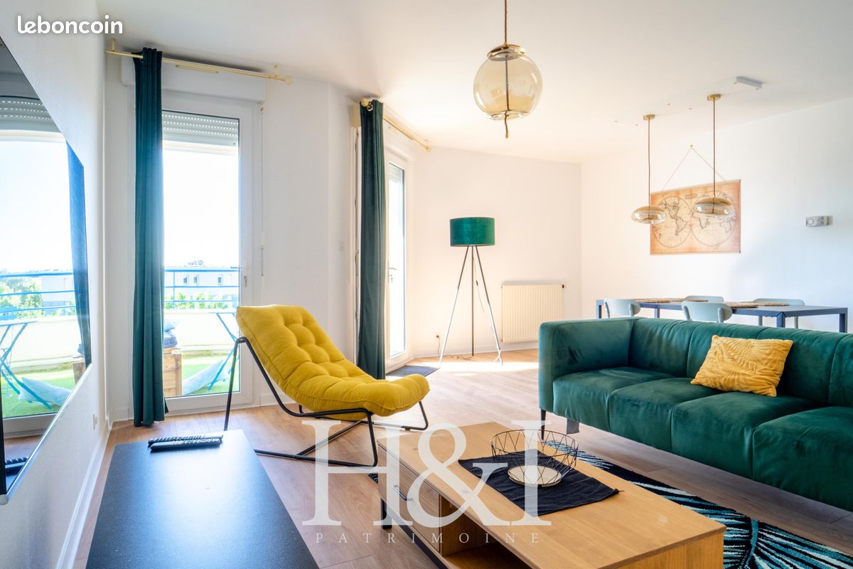Appartement 5 pièces 112 m² · à Poitiers · 112 m² · 1 010 €