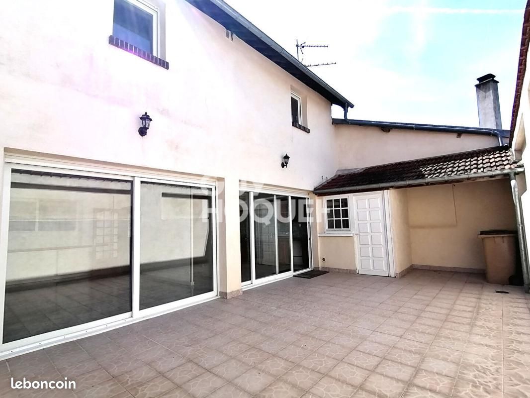 Maison 4 pièces 77 m² · à Dreux · 77 m² · 915 €/mois