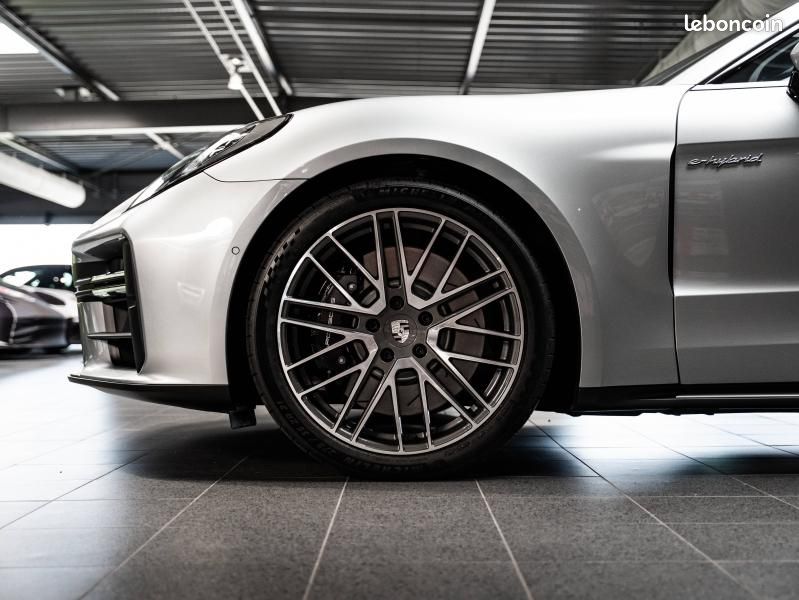 Porsche Panamera 2.9 V6 544ch 4S E-Hybrid (image 21)