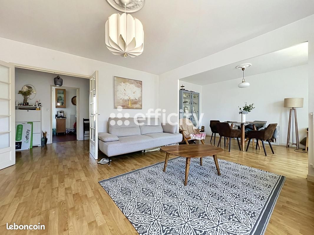 Appartement 5 pièces 105 m² · à Tours · 105 m² · 329 900 €