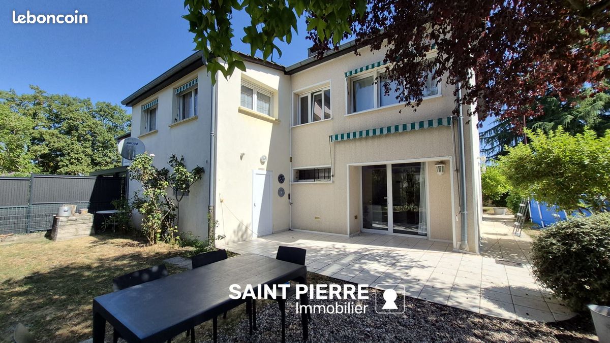Maison 8 pièces 161 m² · à Moulins-lès-Metz · 161 m² · 1 650 €