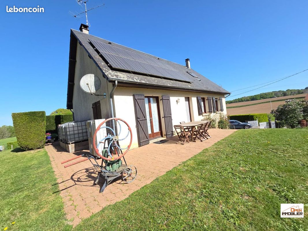 Maison 5 pièces 132 m² · à Saint-Priest-la-Feuille · 132 m² · 189 000 €