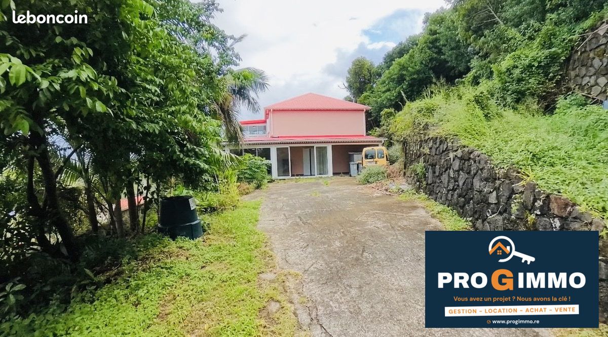 Maison 5 pièces 195 m² · à Saint-Benoît · 195 m² · 333 000 €