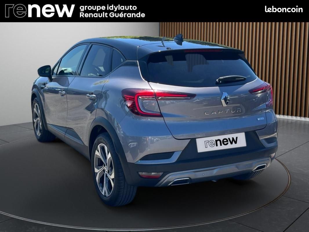 Renault Captur mild hybrid 160 EDC R.S. Line (image 3)