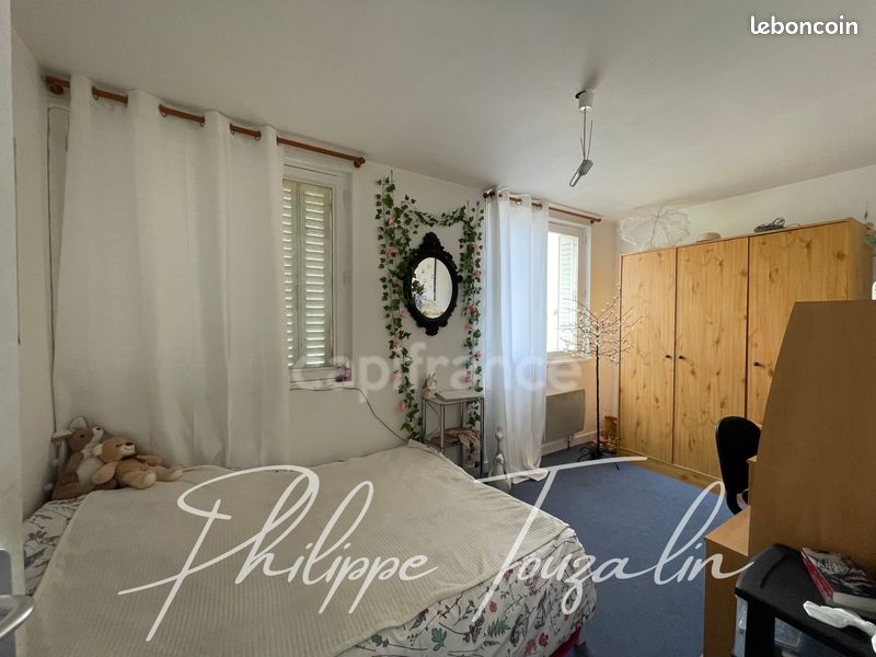 Maison 5 pièces 97 m² - Châtellerault 86100 (image principale 5)