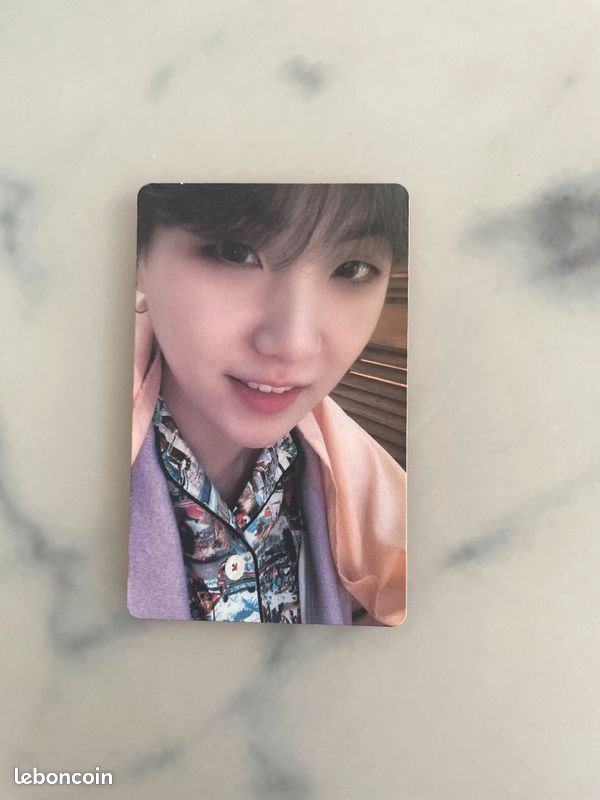 Photocard suga map of the soul persona (image 1)