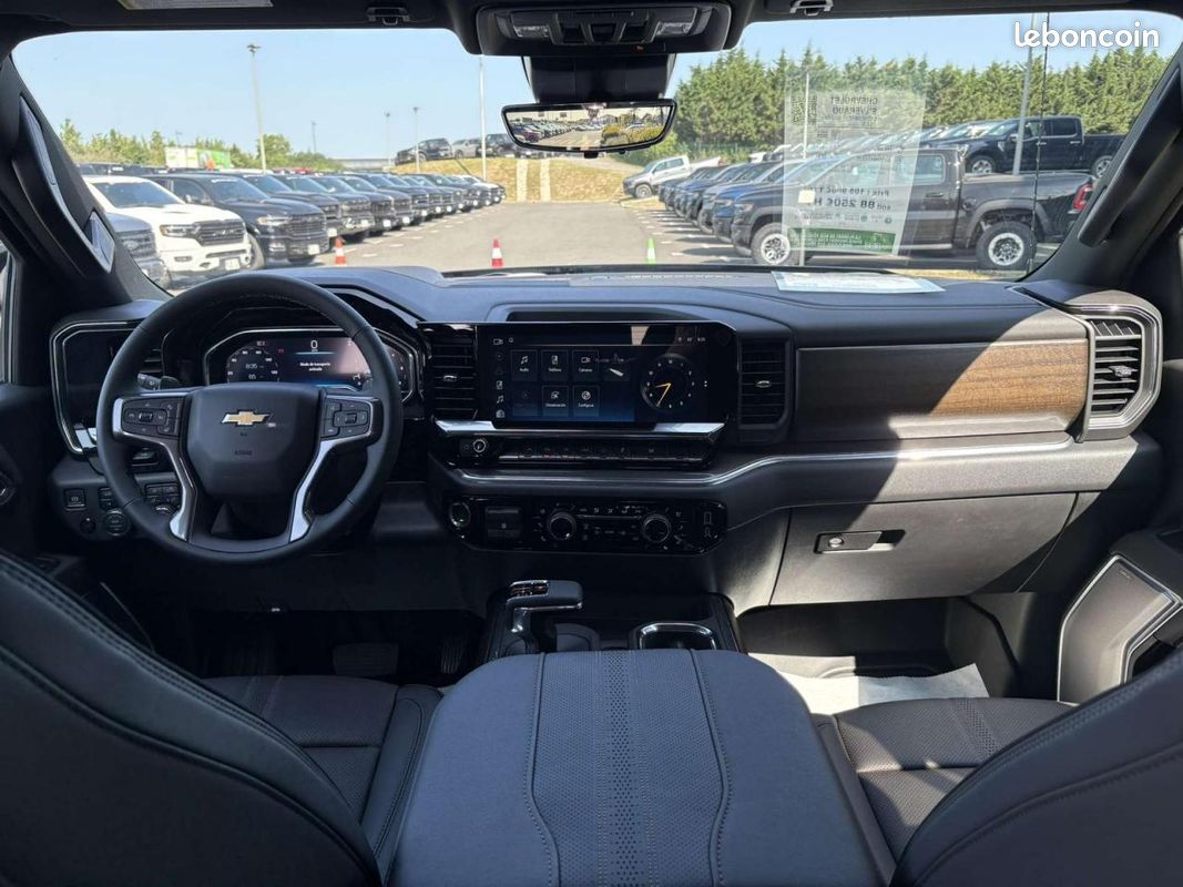 CHEVROLET SILVERADO Crewcab High Country V8 EcoTec 6.2L 4WD (image 17)