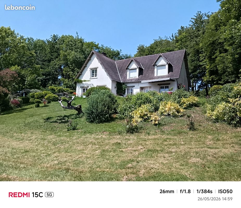 Maison 9 pièces 176 m² · à Le Châtellier · 176 m² · 267 000 €