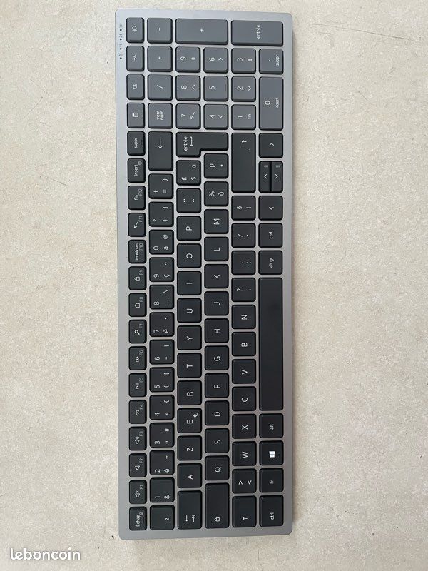 Clavier DELL Bluetooth KB740 (image 1)