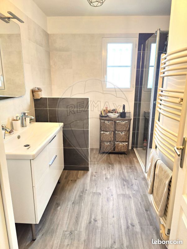 Maison 5 pièces 121 m² - Bouëx 16410 (image principale 9)