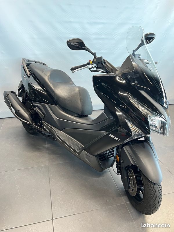 Scooter Kymco 300 X Town Nero Opaco Kymco X-Town 300i City (2021