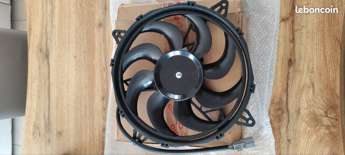 VENTILATEUR DE RADIATEUR FT56167 FAST