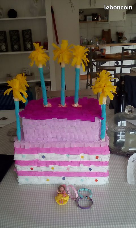 Piniata gâteau (image 1)