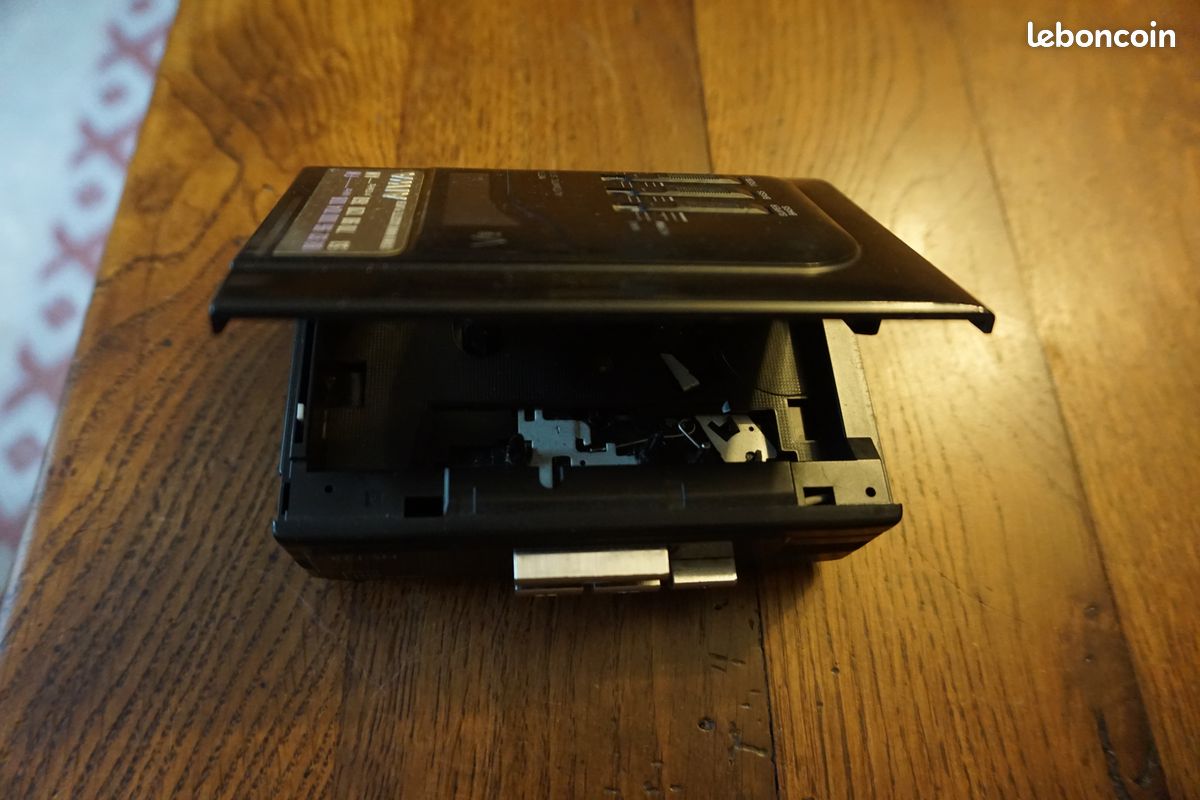 (syl) lecteur K7 cassette walkman noir AIWA HS vintage (image 1)
